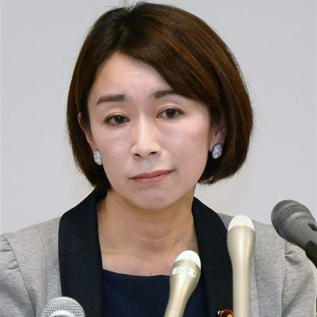 ダブル不倫 山尾志桜里議員 若い男の肉体に溺れ週4パコリーヌｗ幹事長の内定その夜も Gossip